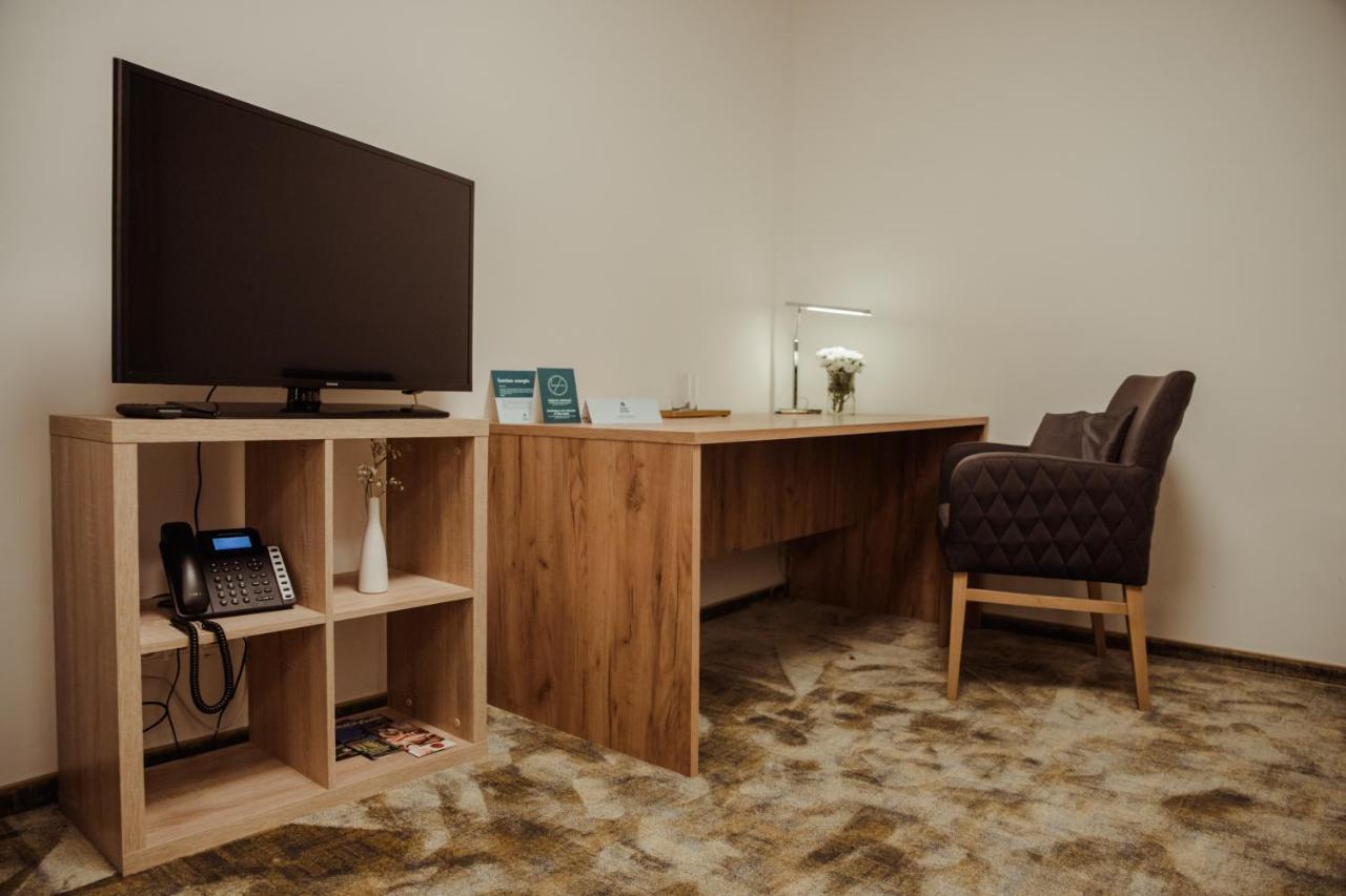 Hotel Arena كَشّا المظهر الخارجي الصورة